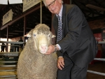 graham-coddington-roseville-park-dohne-stud-yeoval-nsw-with-his-top-price-sale-ram-which-sold-for-20000-by-the-weekly-times